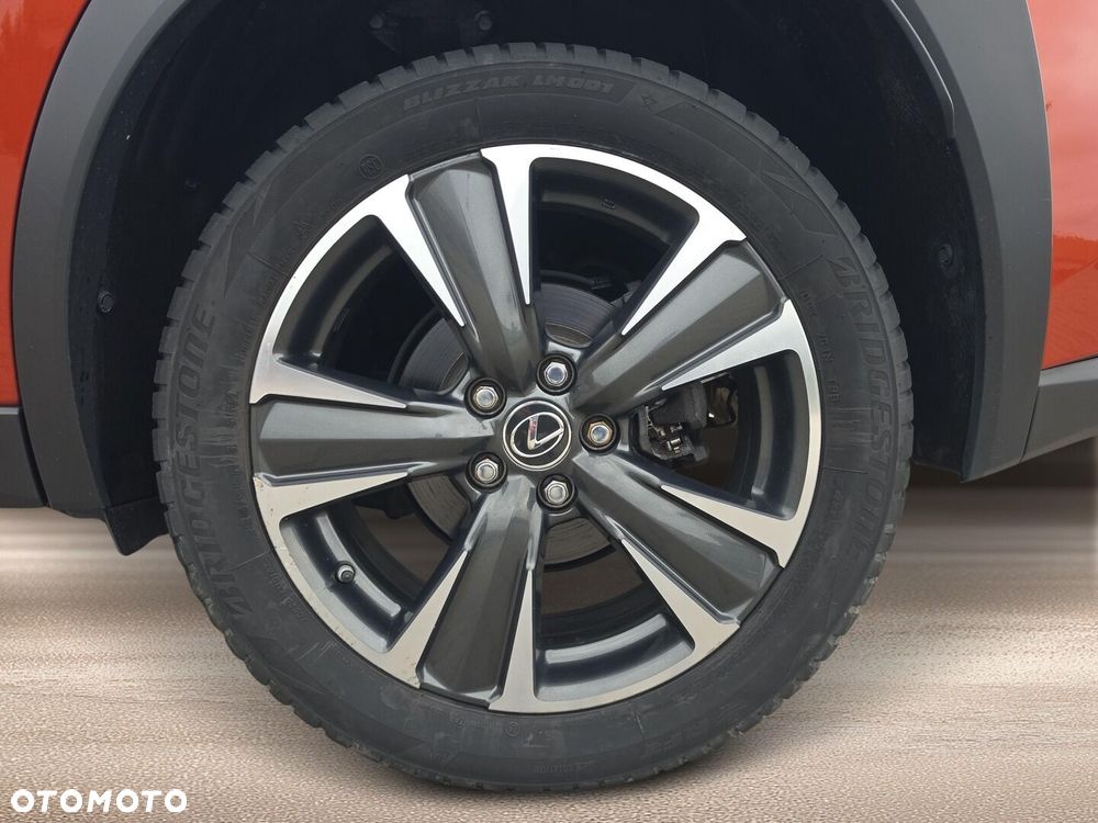 Lexus UX 250h GPF Business Edition 2WD - 33