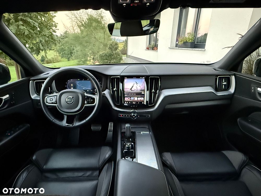 Volvo XC 60 B4 D Geartronic RDesign - 15