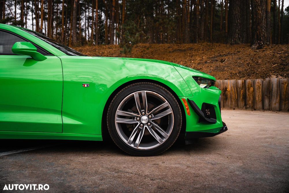 Chevrolet Camaro - 7