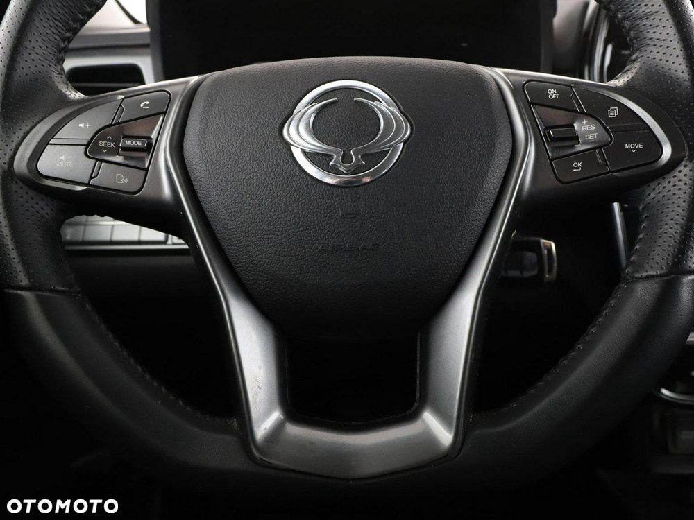 SsangYong/KGM Tivoli 1.5 T-GDi 2WD Automatik Black - 22