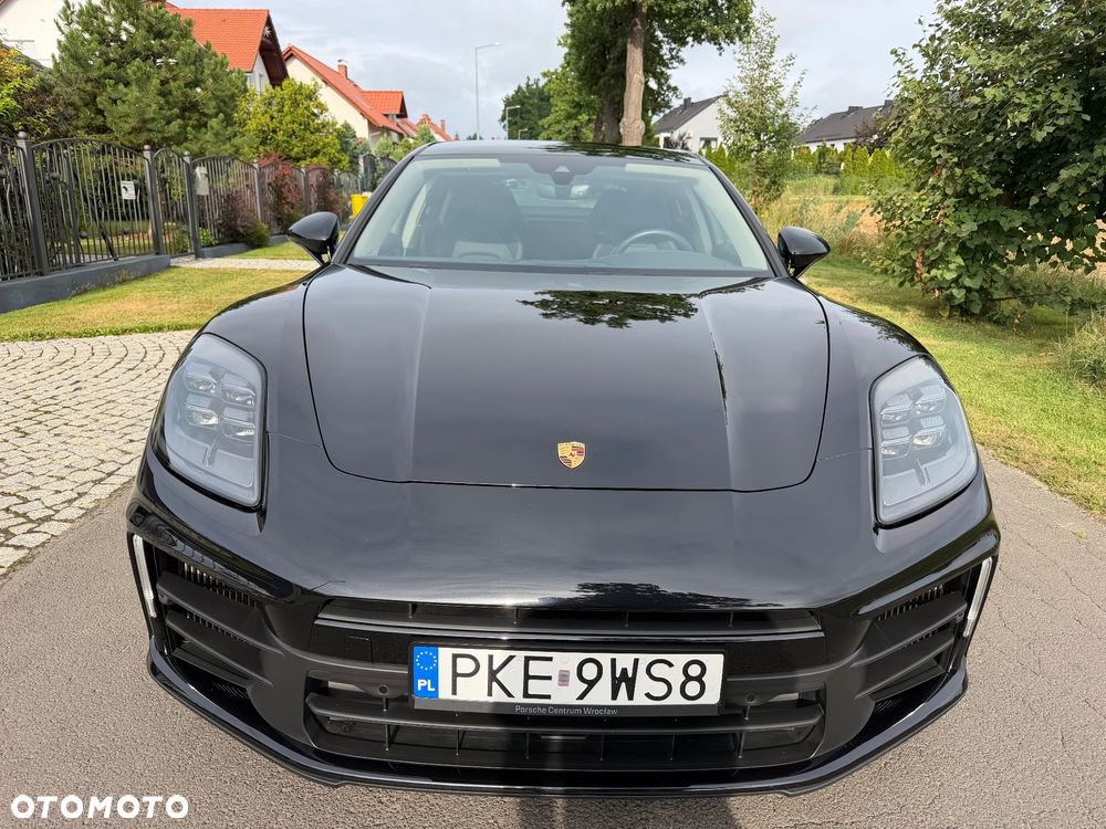 Porsche Panamera 4 - 35