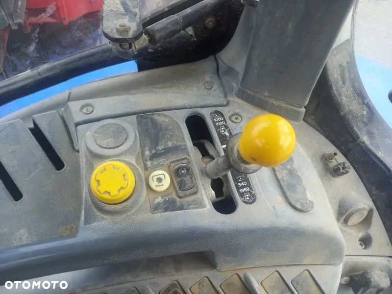 Kabina stelaż rama niski dach New Holland T6030 - 9