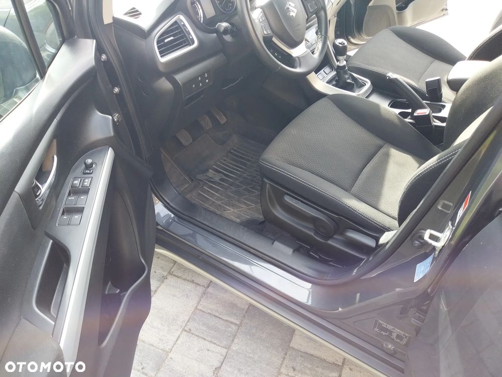 Suzuki SX4 S-Cross 1.4 SHVS Premium - 10