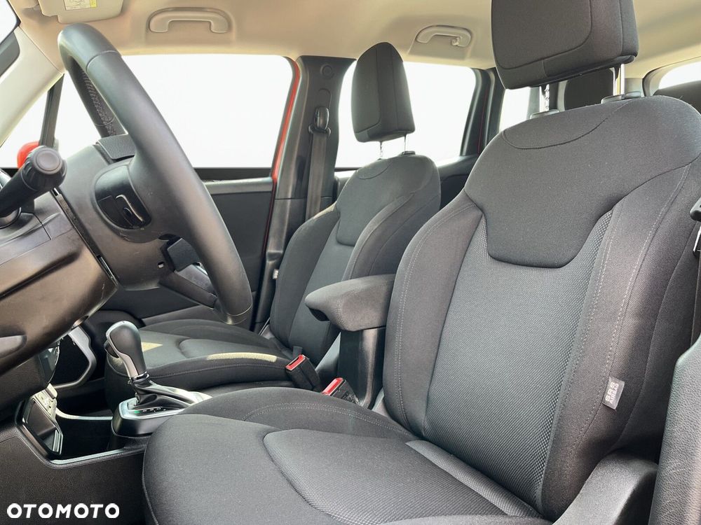 Jeep Renegade - 13