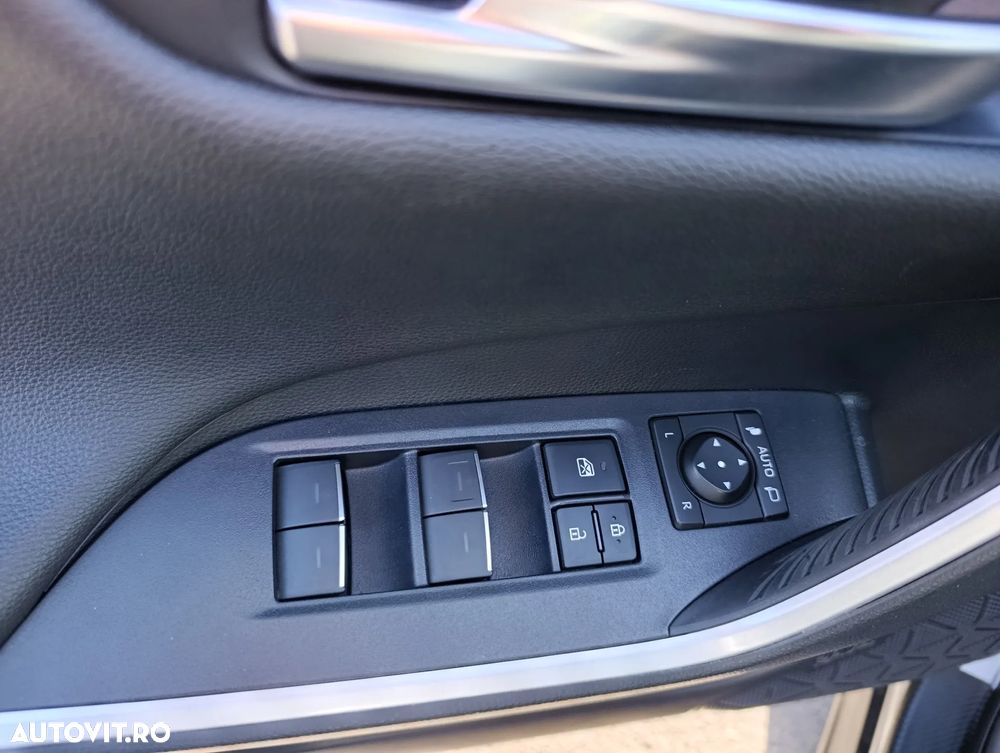 Toyota RAV4 2.0P CVT AWD Dynamic - 8