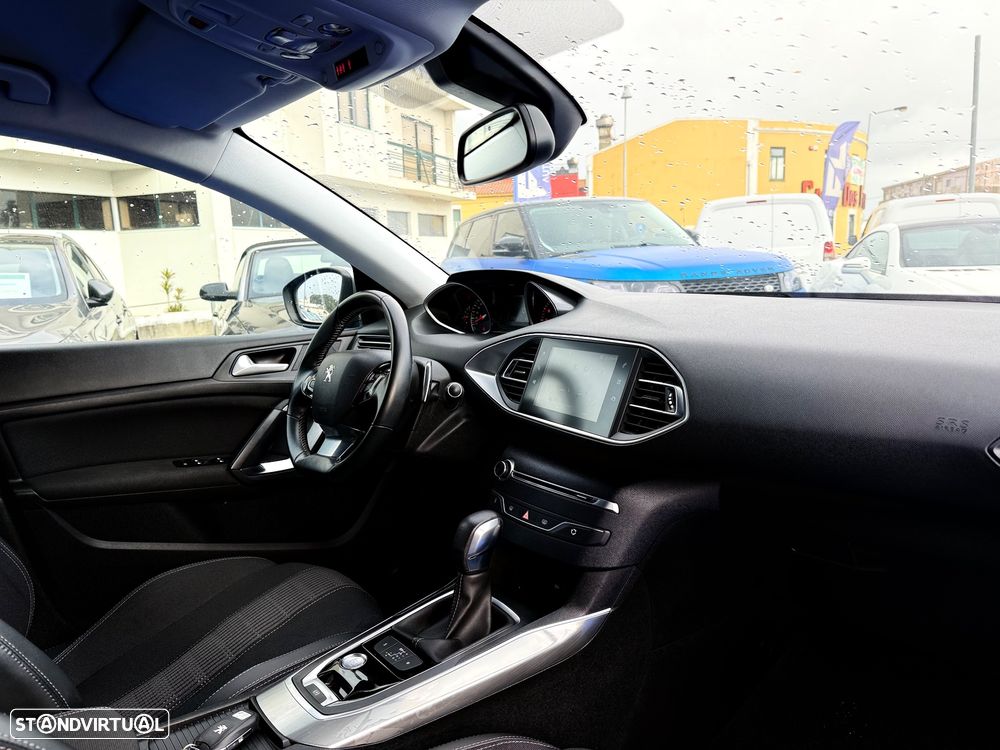 Peugeot 308 SW BlueHDi 130 EAT8 Stop & Start Active Pack - 12