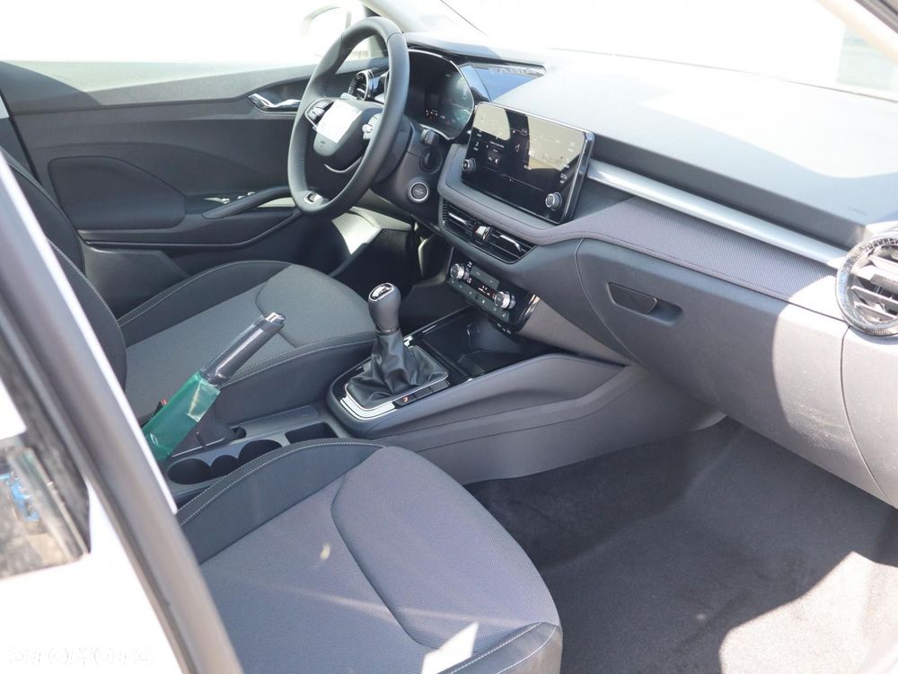 Skoda Fabia 1.0 TSI Drive - 6