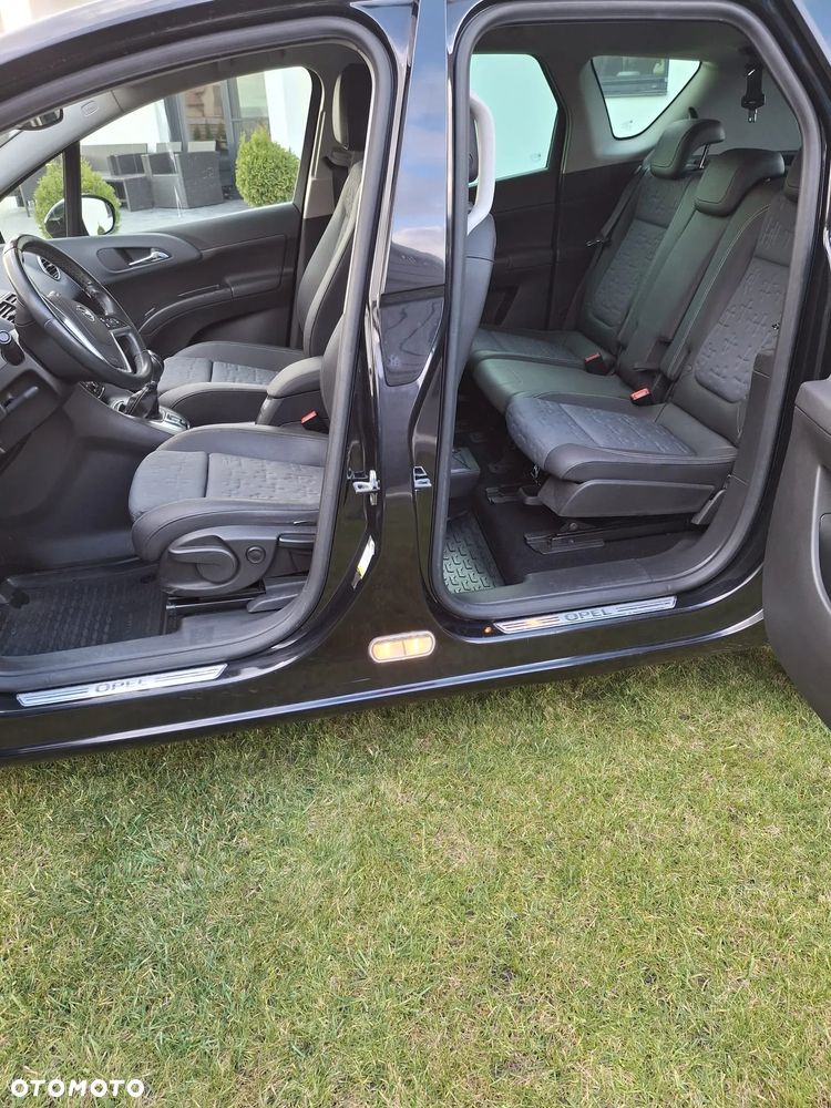 Opel Meriva 1.4 T Cosmo - 11