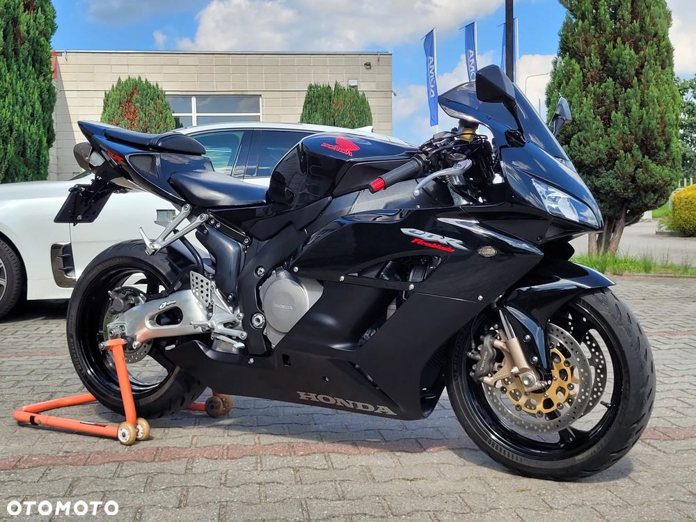 Honda CBR - 21