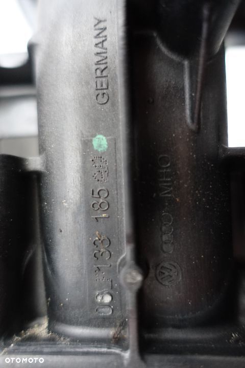 KOLEKTOR SSĄCY VW EOS 2.0 TFSI 06F133185AQ - 3