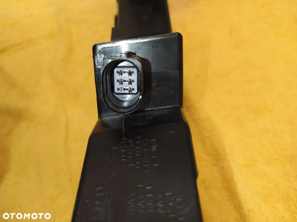 PORSCHE TAYCAN 9JA 19- LAMPA TYŁ TYLNA LED PRAWA LEWA BLENDA ŚRODKOWA W KLAPĘ BAGAŻNIKA BASE USA KOMPLET ORYGINAŁ - 17