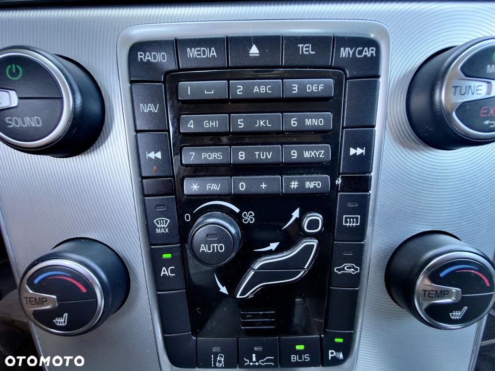 Volvo V60 T5 Geartronic Powershift RDesign - 30