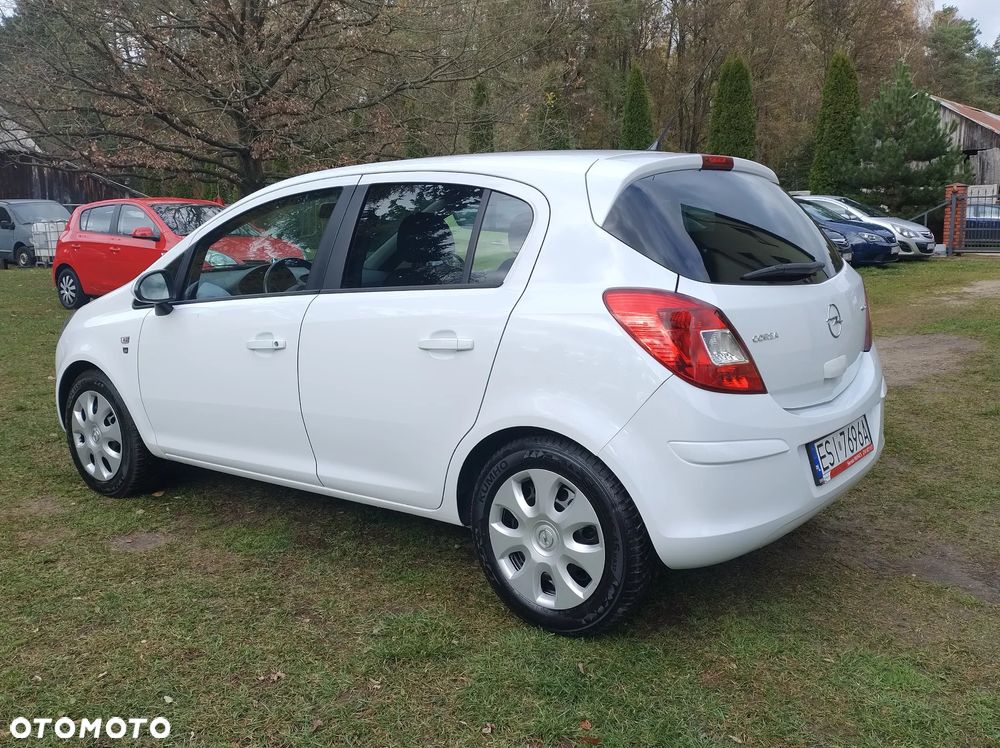 Opel Corsa 1.2 16V Color Edition - 11
