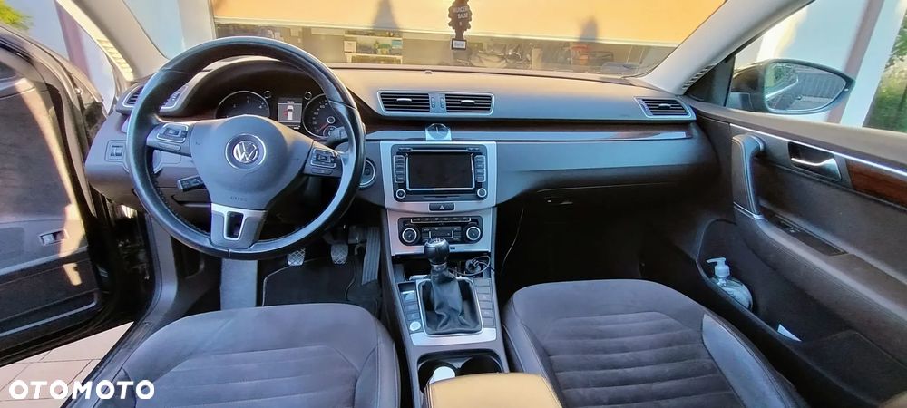 Volkswagen Passat Variant 2.0 TDI DPF Comfortline - 1