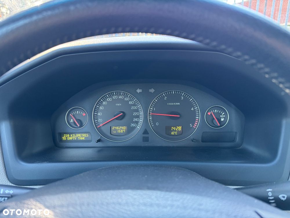 Volvo S60 2.4D Momentum - 14