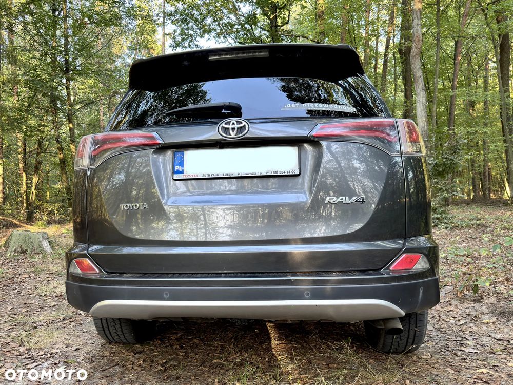 Toyota RAV4 - 32