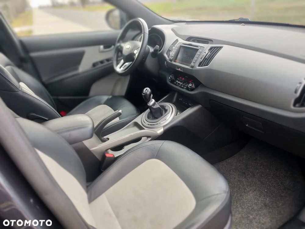 Kia Sportage - 32