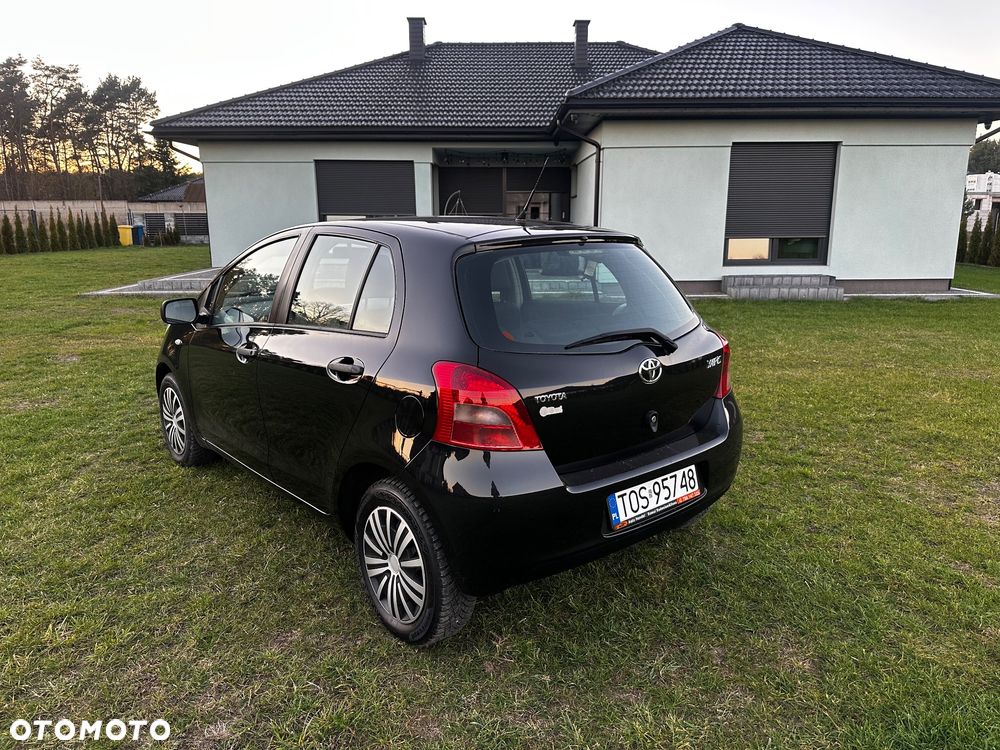 Toyota Yaris 1.3 VVT-i Luna - 12