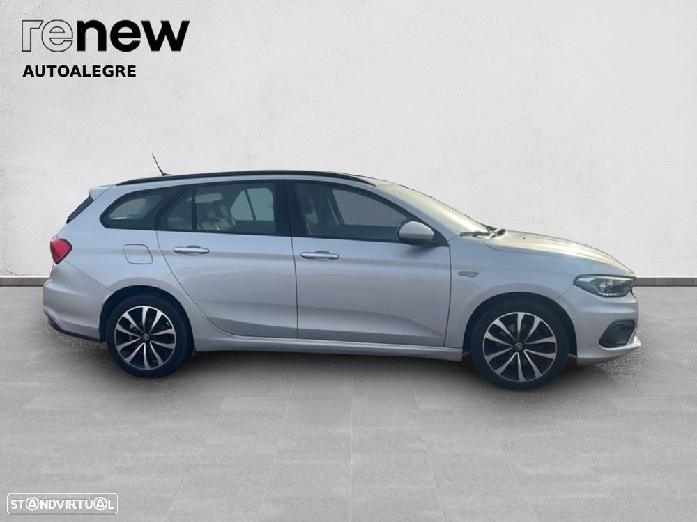Fiat Tipo Station Wagon 1.3 M-Jet Lounge - 4