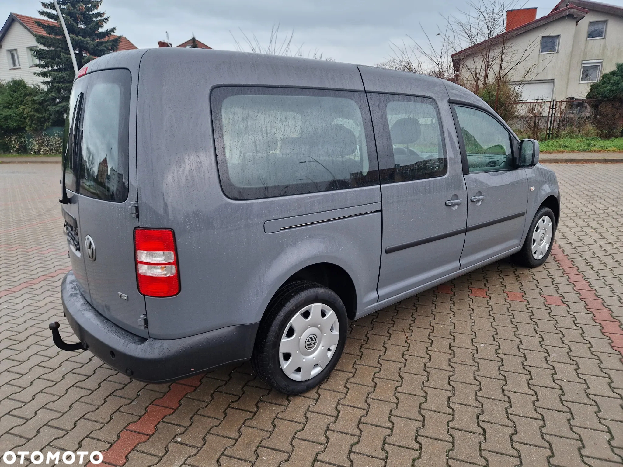 Volkswagen Caddy 1.2 (7-Si.) Edition 30 - 6