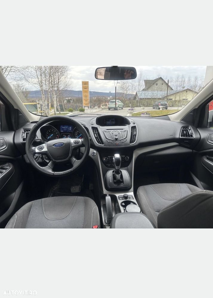 Ford Kuga 1.6 EcoBoost Aut. 4WD Titanium - 2