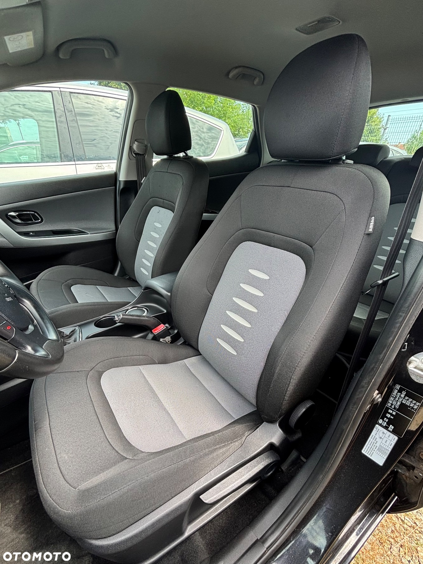Kia Ceed 1.4 CVVT SW Dream-Team Edition - 27
