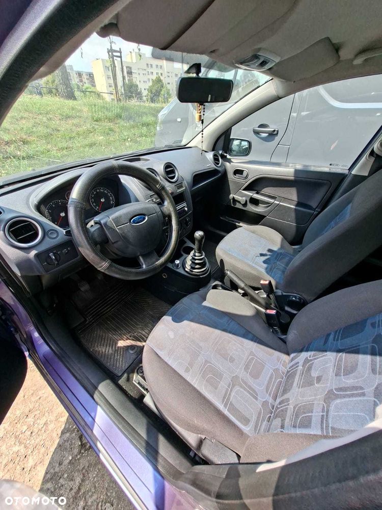 Ford Fiesta - 3