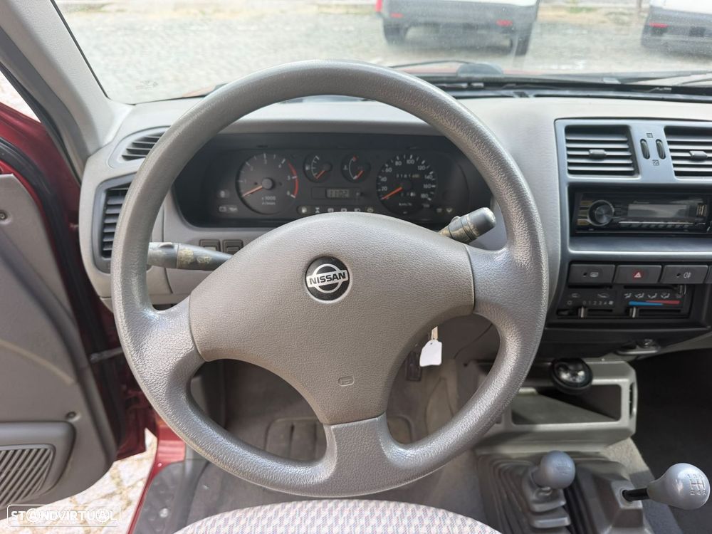 Nissan Terrano II 2.7 LX — fotografia 14