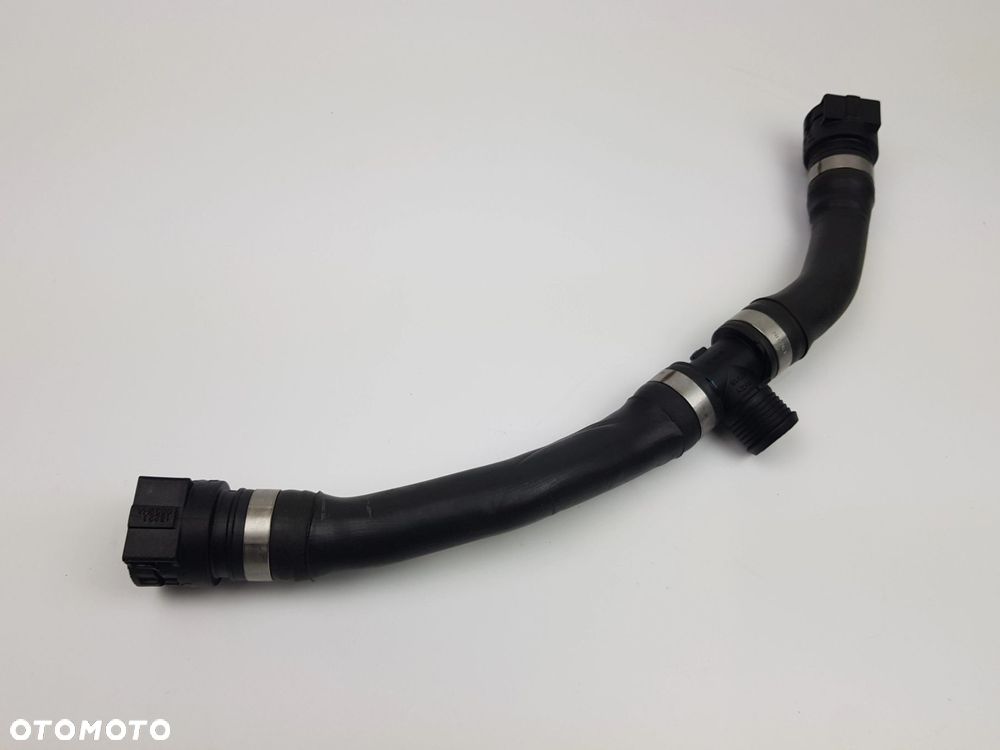 Przewód Rura Wąż chłodnicy wody BMW X5M X6M X7 G70 S68 4.4 V8 5A054E0 - 3