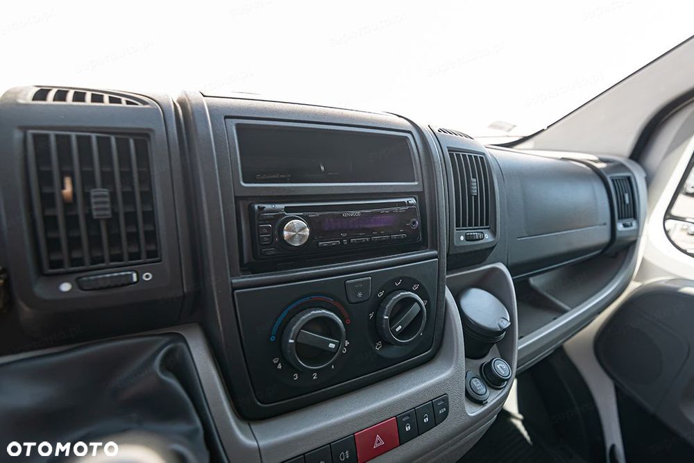 Peugeot Boxer Kontener 2.2 120KM - 20
