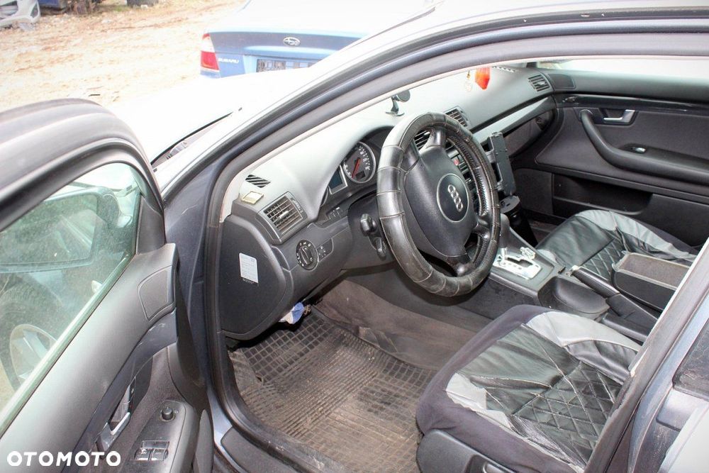 Audi A4 B6 2001 2.0i ALT Sedan (MASKA, ZDERZAK, LAMPA, BŁOTNIK, DRZWI, SZYBA, FOTEL) - 7
