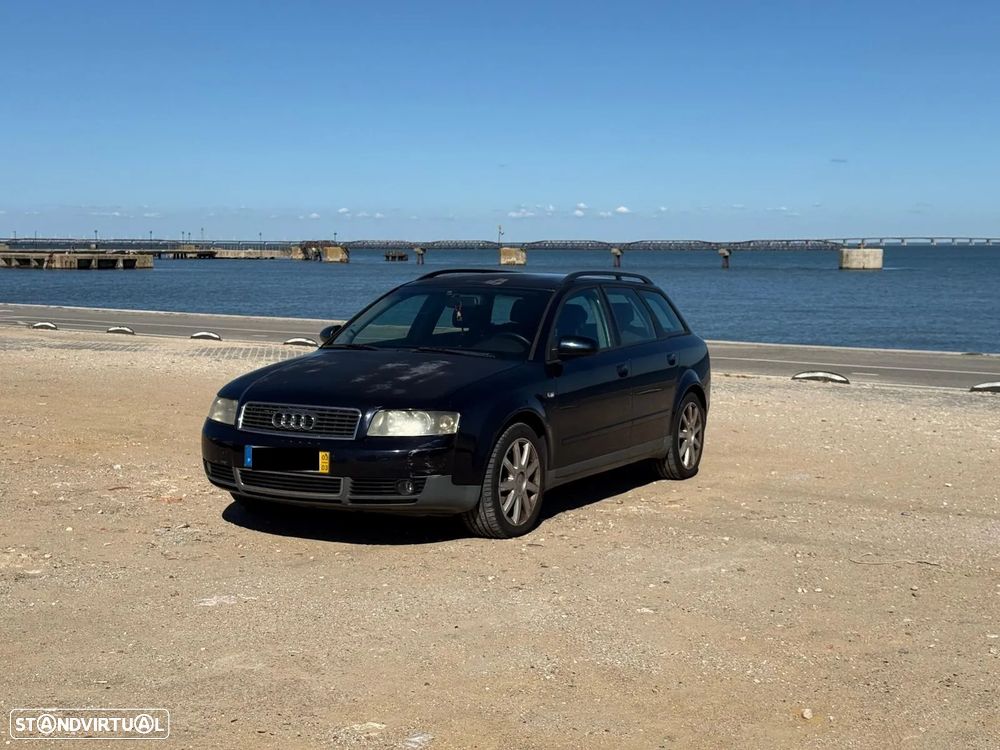 Audi A4 Avant 1.9 TDI m6 - 1