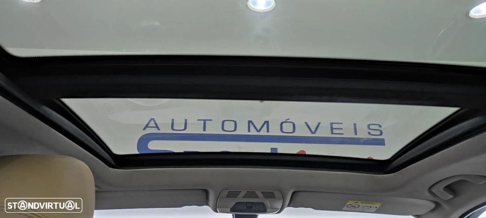 BMW 318 d Auto Line Luxury - 30