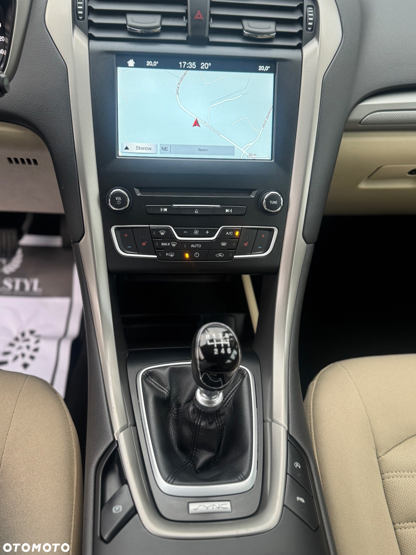Ford Mondeo 1.5 EcoBoost Titanium - 34