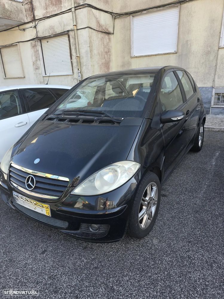 Mercedes-Benz A 150 Classic Automatic - 10