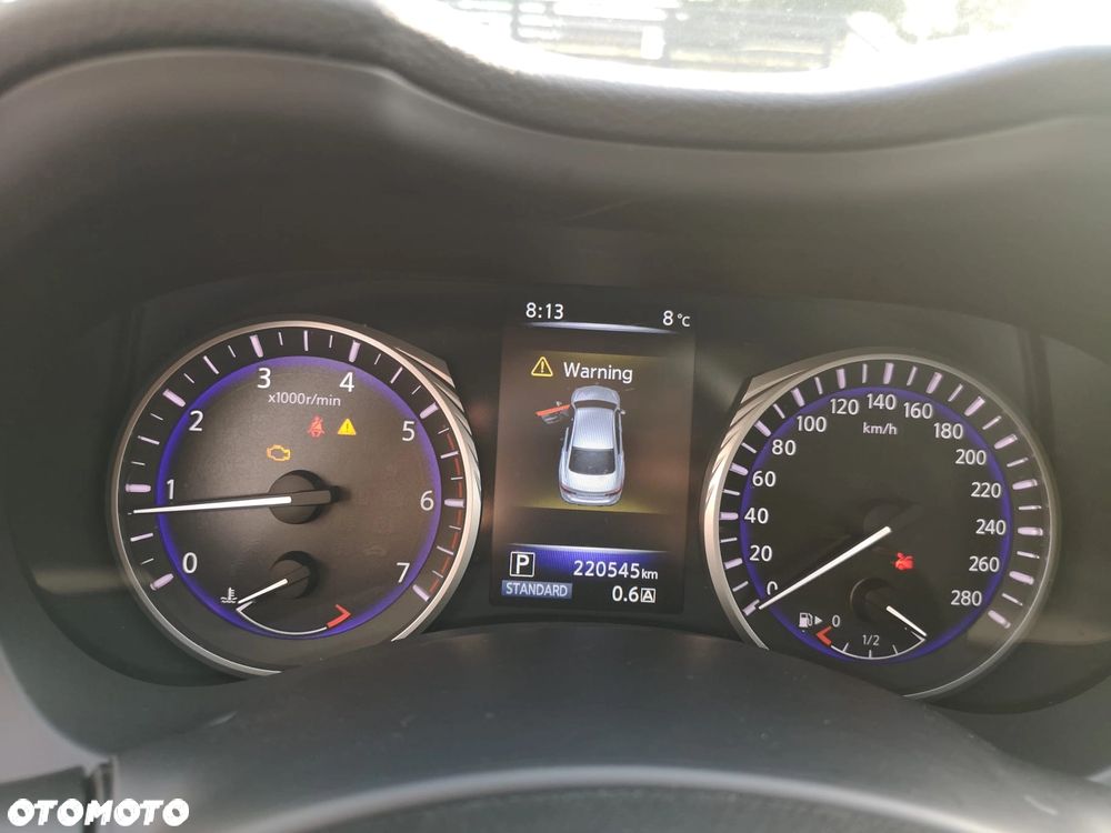 Infiniti Q50 - 24