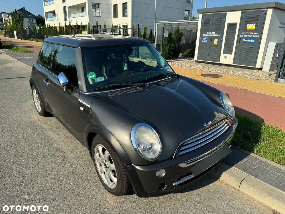 MINI Cooper Standard - 4