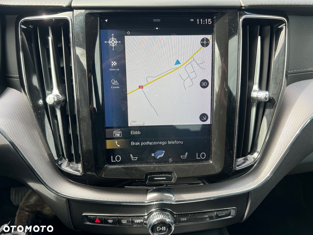 Volvo XC 60 D3 Drive-E R-Design Momentum - 34