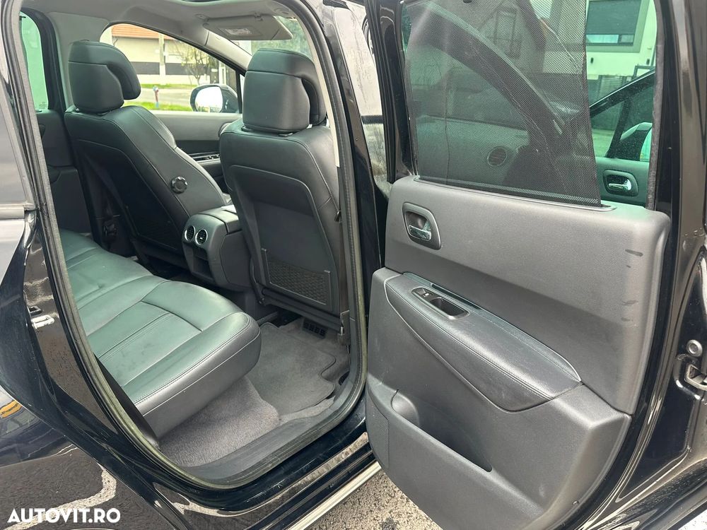 Peugeot 3008 Hybrid4 - 10