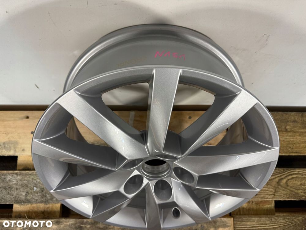 felga aluminiowa skoda scala 657 16" 6.0 657601025b nowka oryginalna - 4