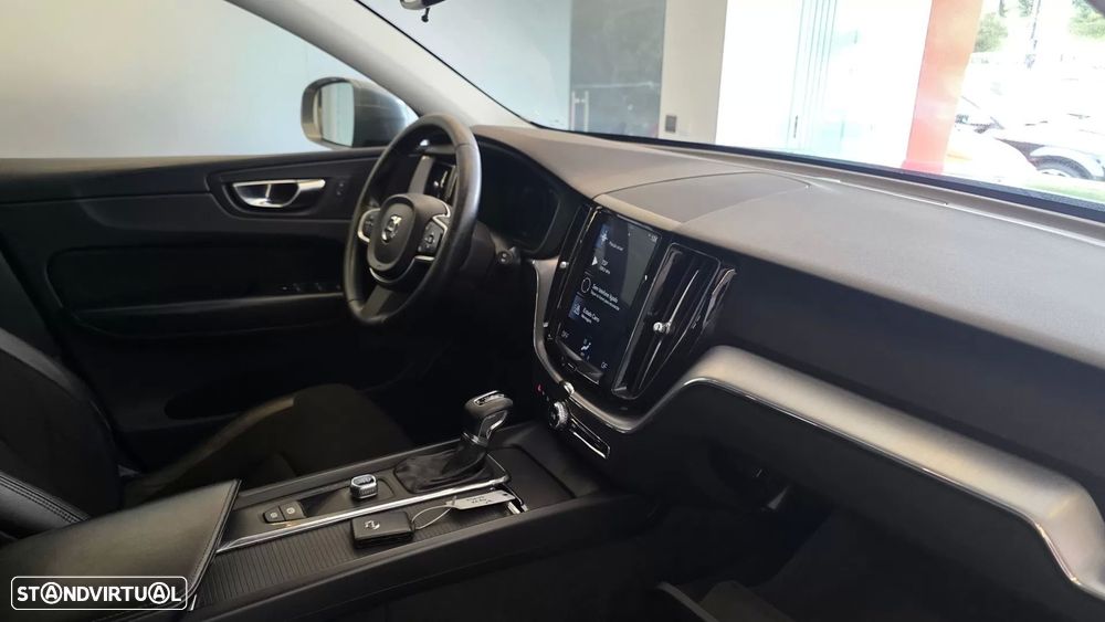 Volvo XC 60 2.0 D4 Momentum Plus Geartronic - 50