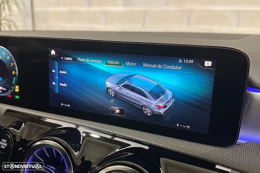 Mercedes-Benz A 250 Limousine e 8G-DCT AMG Line - 22