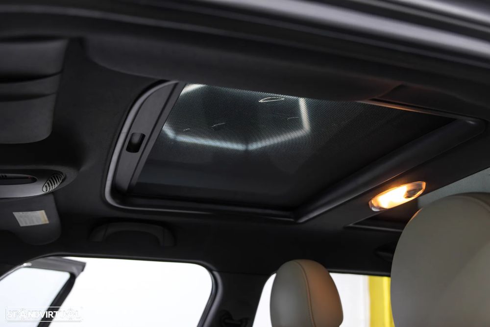 MINI Countryman Cooper D - 32