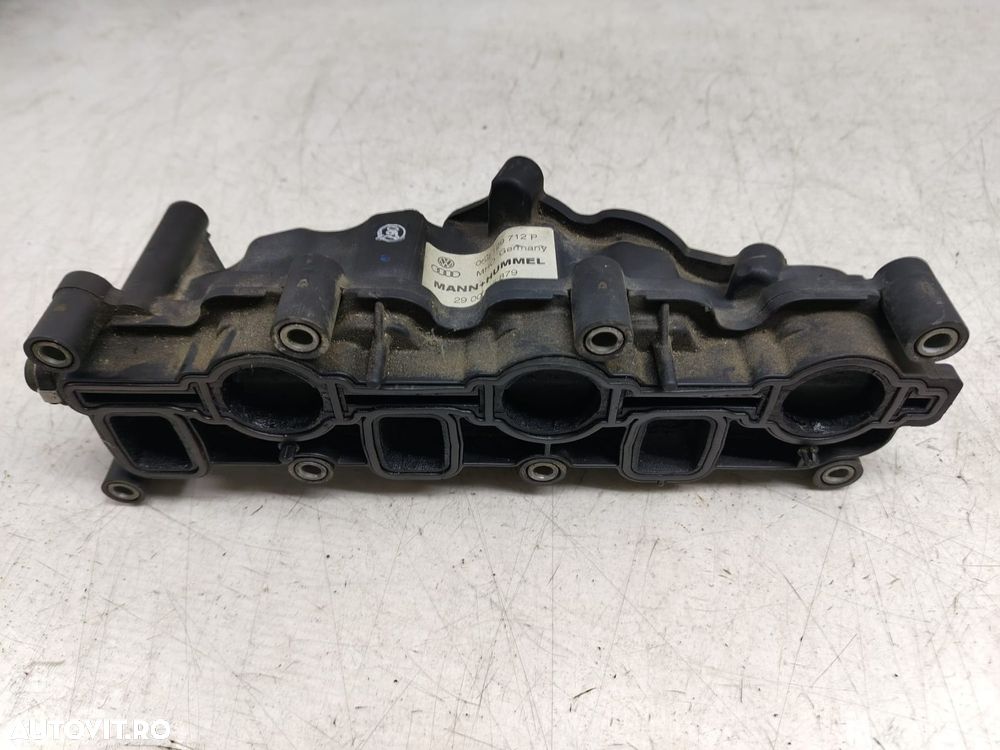 Galerie admisie dreapta 2.7 3.0 tdi bpp bmk 059129712p Audi A6 4F/C6 - 1