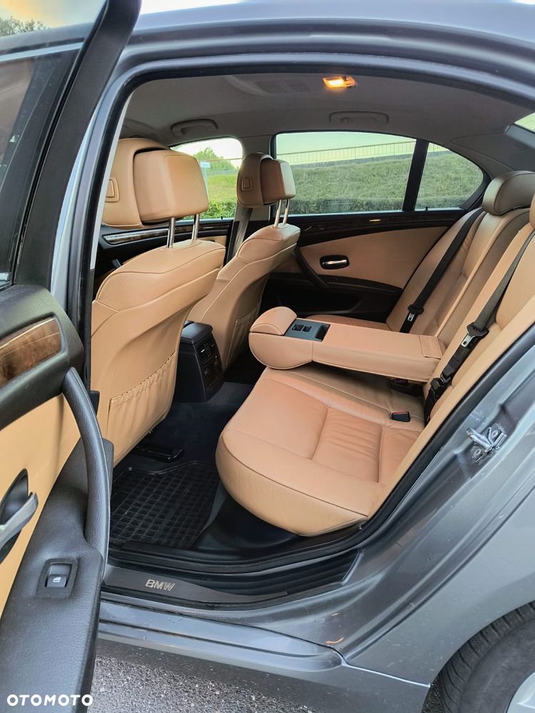 BMW Seria 5 - 15