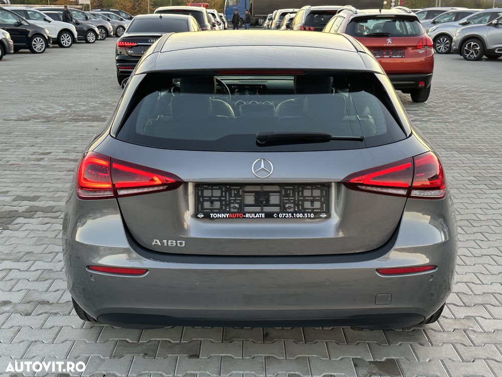 Mercedes-Benz A 180 7G-DCT - 7