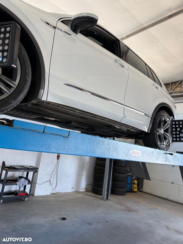 Volkswagen Tiguan 1.4 TSI BlueMotion Technology Sport & Style - 31