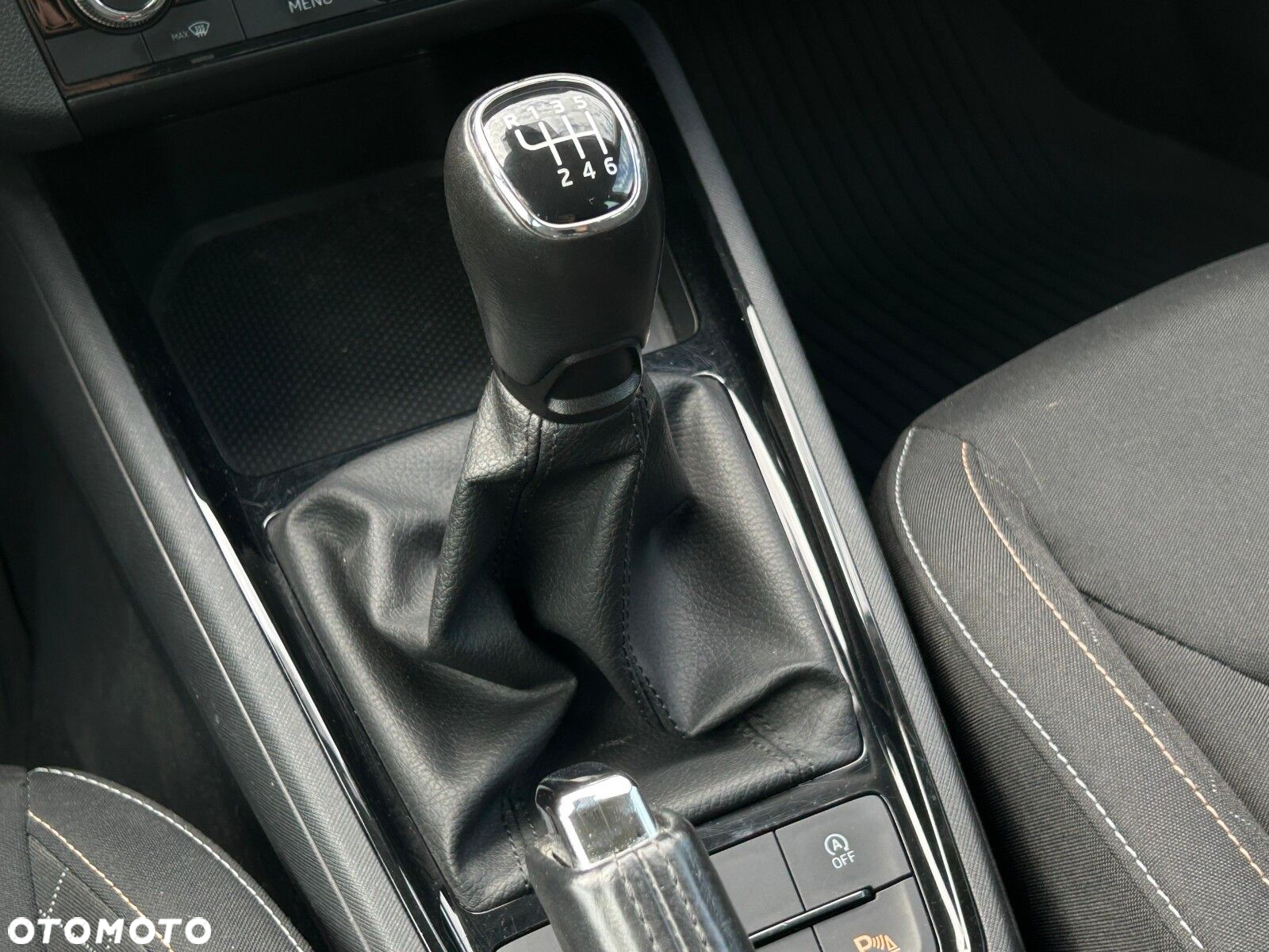 Skoda Kamiq 1.0 TSI Ambition - 23