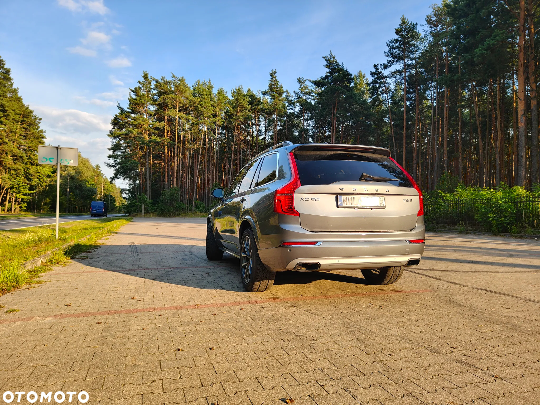 Volvo XC 90 T6 AWD Momentum 7os - 14