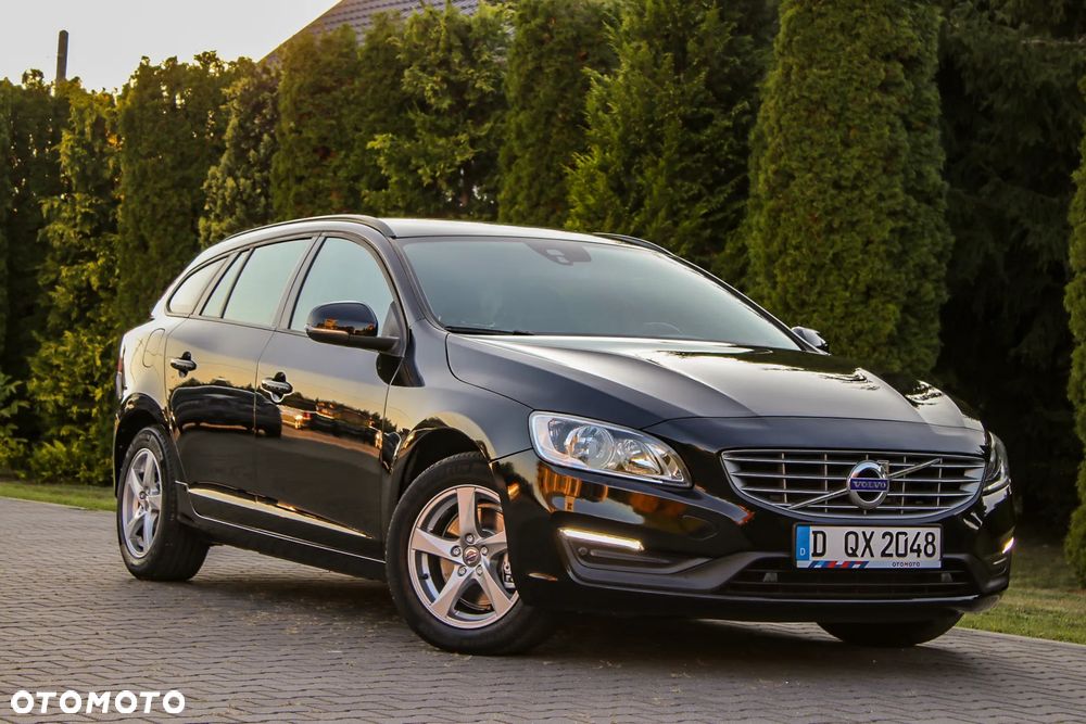Volvo V60 D3 Summum - 14